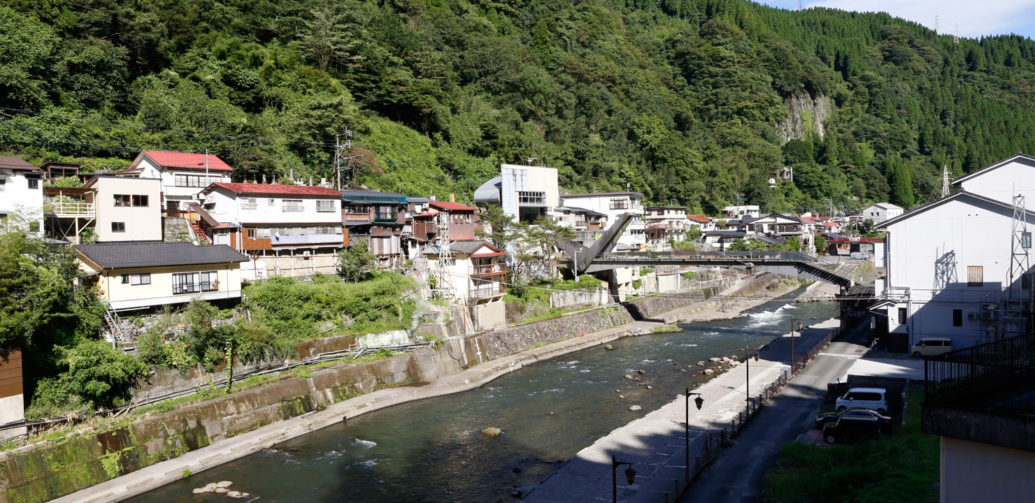 杖立温泉の客室